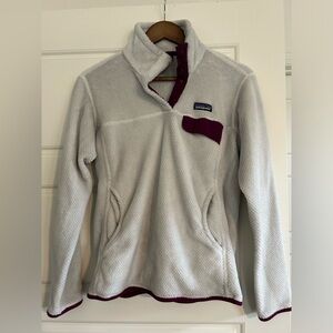 Women’s Patagonia pullover - size medium